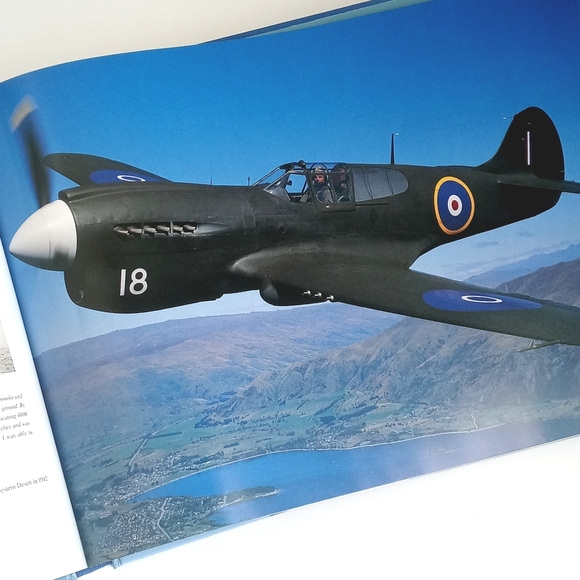 Flying Legends A Photographic Study of Combat Aircraft of WWII Hardback Book - Picture 2 of 16